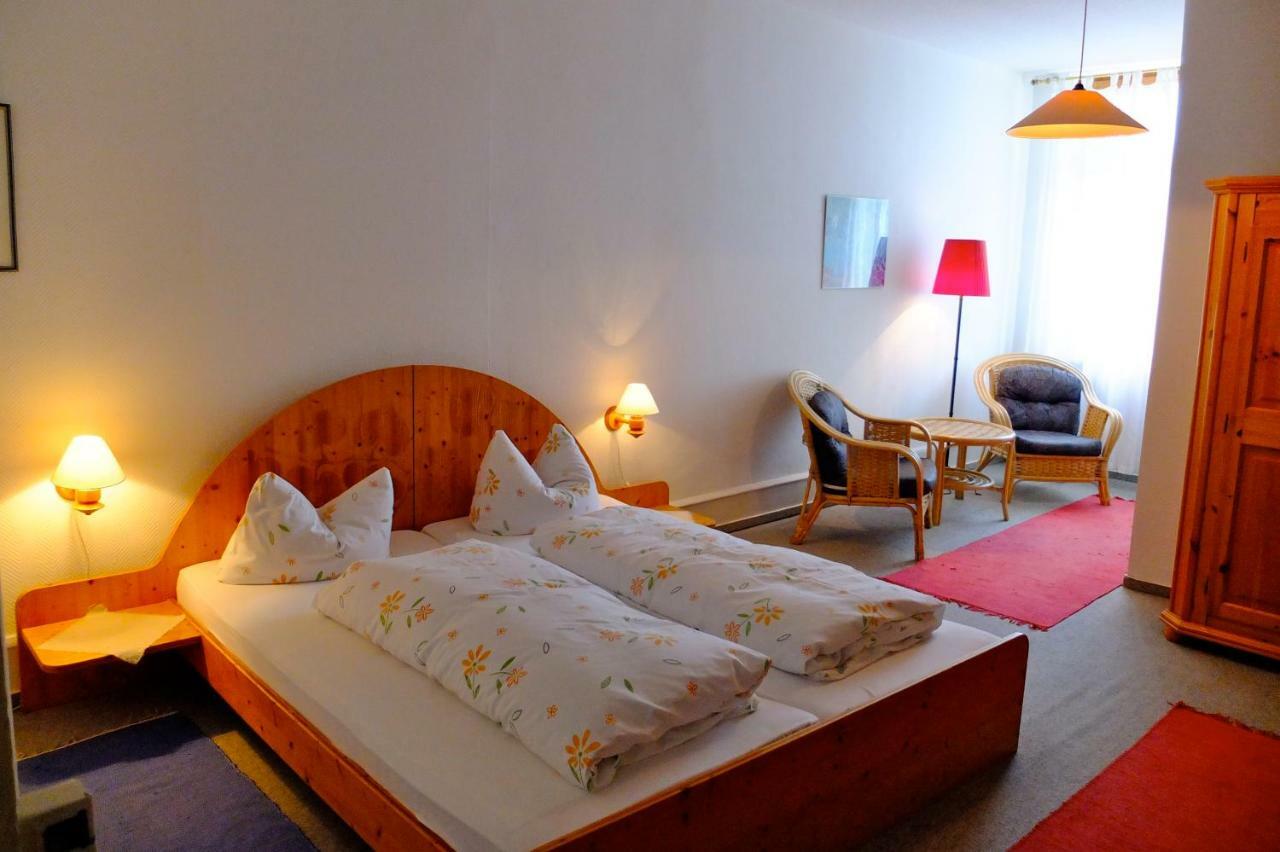 Hotel Loewen เคียร์ชซาร์เทิน ภายนอก รูปภาพ